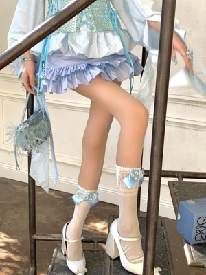 taobao agent CNORAHK niche girl palace gorgeous bow ribbon inlaid gem lace mesh yarn in socks