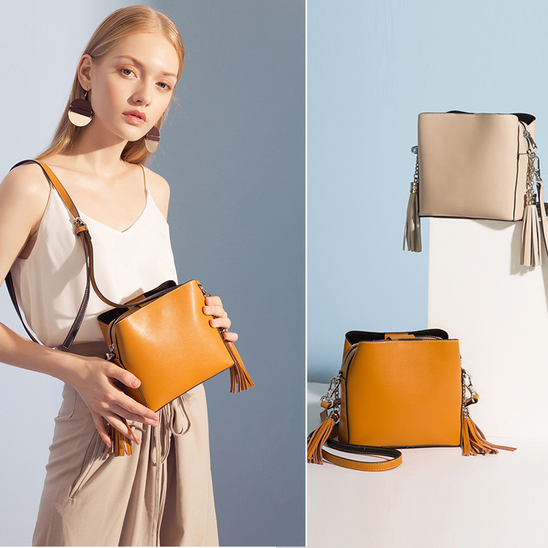 Baggage ladies slanting 2018 New Genuine Leather Small CK on the new small bag 2019 fashion Baitao ins leisure Bucket Bag