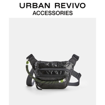 URBAN REVIVO 2021 SPRING and summer new mens accessories Trendy cool functional messenger bag AM22TB4N2004