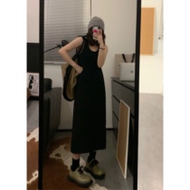 viiwen free U-necked tank top dress Long black skinny dress that can be worn on any coat.cone