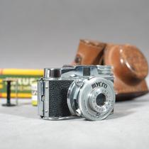 Antique camera 19 40 s Nissan Mycro micro spy camera mechanical pocket film mini camera