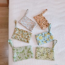 Art and cloth art can put mobile phone bag hand carrying bag hand hold mini mothers mouth mask cashier bag zero wallet coin bag