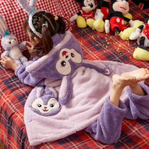 Girl pajamas 2021 new autumn and winter children coral velvet robe girl flannel hat home clothing star Dailu