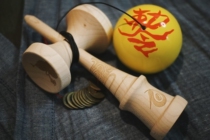 17 Sword Yu Kingly Sword type sword jade sticky paint high dense maple Japanese swordball crankendama