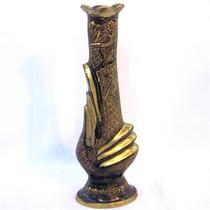 2021 Pakistan handicrafts direct sales Pakistan 3 Stan bronze bronze carved flower bottle 12 inch creative gift