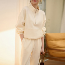 Early Spring Womens Clothing Fried Street Internet Red Explosive Style Goddess Van High-end Foreign Air Casual Sports Vegemon Two Suit Pants