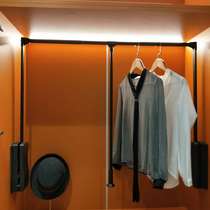 Gounoqi modern simple Nordic style Chongqing Nanping Mall online and offline with the same punch lifting clothes rod