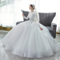 Long sleeve warm winter light main wedding dress 2021 new bride temperament Court small man French out yarn