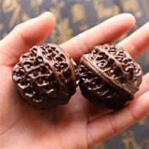 Two ball-sink fragrant wood solid walnut fitness handball massage health ball health ball handball transfer in the new hand