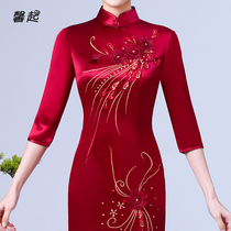 High-end cheongsam wine red three-dimensional flower mid-sleeve long improved Xi-mother dress wedding banquet slim dress summer