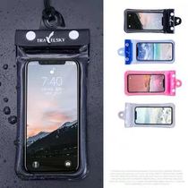 Swimming outdoor 2021 new 6 5 inch mobile phone waterproof bag airbag touch screen arm hanging drifting diving set waterproof bag