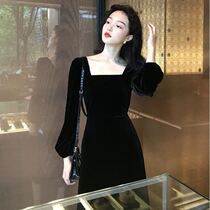 2020 French vintage velvet dress autumn and winter temperament square collar waist slim long Hepburn wind small black dress