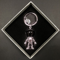 LD astronaut astronaut creative car keychain custom couple pendant chain ring gift male high-end tide net red