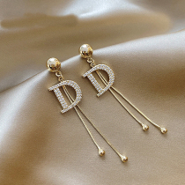 D earrings female 2021 New Tide sterling silver niche design sense light luxury earrings advanced sense atmosphere ins Net Red