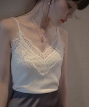 2021 autumn and winter new white lace V-neck warm camisole female plus velvet padded Joker base shirt