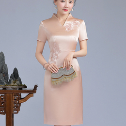 Mother Wedding Banquet Dress High-end Gown 2022 new upscale young Joy Mother-in-law Wedding Qipao Champagne Noble