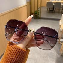 Milk tea color sunglasses womens fashion 2021 glasses sunscreen big face Suitable sunglasses summer square face driving personality