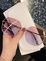 Japanese sunglasses womens new retro fashion sunglasses tide UV-proof seaside holiday big face thin