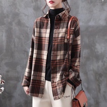 New autumn and winter thickened polished plaid shirt womens casual woolen shirt Womens port flavor retro cotton shirt
