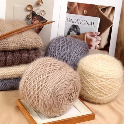 taobao agent Squirrel velvet woolen large group hand -made handmade DIY compile hook needle hat scarf horse sea bright silk yarn