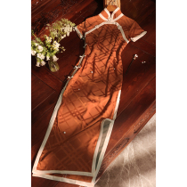 Steng Cheongsam 2021 new girl improved version retro temperament old Shanghai satin dress summer long section