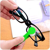 Portable multi-function glasses wipe convenient type leaves no traces and does not hurt the lens cleaner high-end convenient replacement of mirror cloth