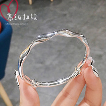 Old Fengxiang Silver Bracelet Female 9999 Sterling Silver New Advanced Twisted Fashion Bracelet Young to Send Girlfriend