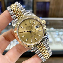 European overseas warehouse spot brand discount duty-free men's and women's automatic mechanical steel belt kinetic energy wrist strap