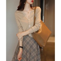 Early Autumn New temperament goddess fan Net red port style retro chic professional fashion skirt two-piece women