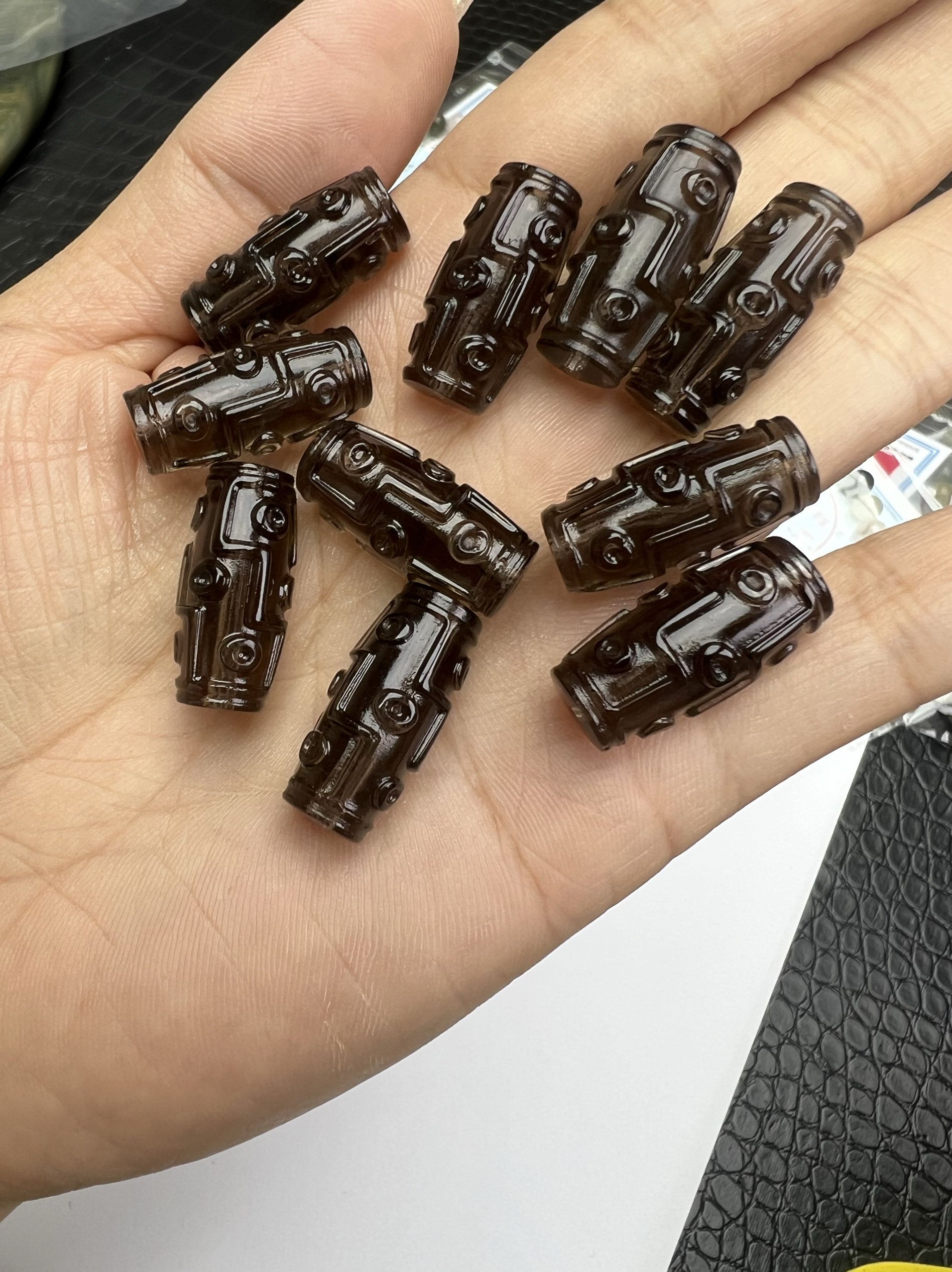 入手困難!!最高ランクA5☆希少激レア!!白!!白天珠 二十一眼天珠 天珠 二十一眼天珠 | チベット天珠専門店 awjp