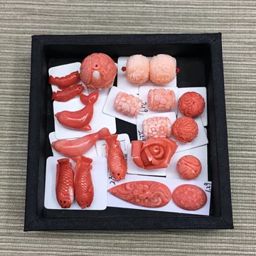 桃珊瑚彫刻品☆本珊瑚 桃珊瑚彫刻品☆本珊瑚 工芸品