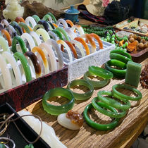 Jade Weiyi natural Xinjiang Hetian Jade Jasper spinach Apple Green Pink seed mutton white jade bracelet children