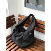 19studio WAYNEPRINCE Sports Leisure Joker Vintage Shoulder Bag Drawstring Bags Mouth shoulder bag Men and Women