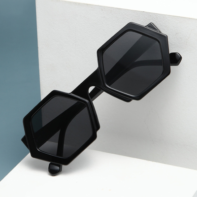 taobao agent Advanced fashionable sunglasses, 2023 collection, high-end