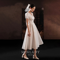 Famous) Zhixia satin light wedding dress 2021 New toast bride female White engagement dress dress dress go out yarn