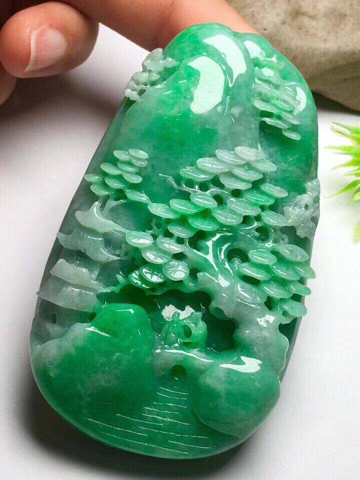 九石珠宝缅甸翡翠a货满色山水吊坠龙牌挂件貔貅摆件观音佛手把件