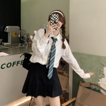 Good care hanging shirt female 2021 Autumn New lazy loose leisure versatile students stacked in white shirt