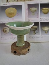 Yuan Dynasty Longquan Kiln Inside and outside carved flower pattern high foot bowl glaze water is very beautiful Bao Lao fidelity