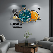 Light luxury atmosphere living room wall clock Modern simple creative wall hanging household watch decoration fashion net red restaurant clock