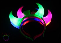 Luminous horns small toys small gifts childrens rings projection flashing lights night light floor stalls new customization