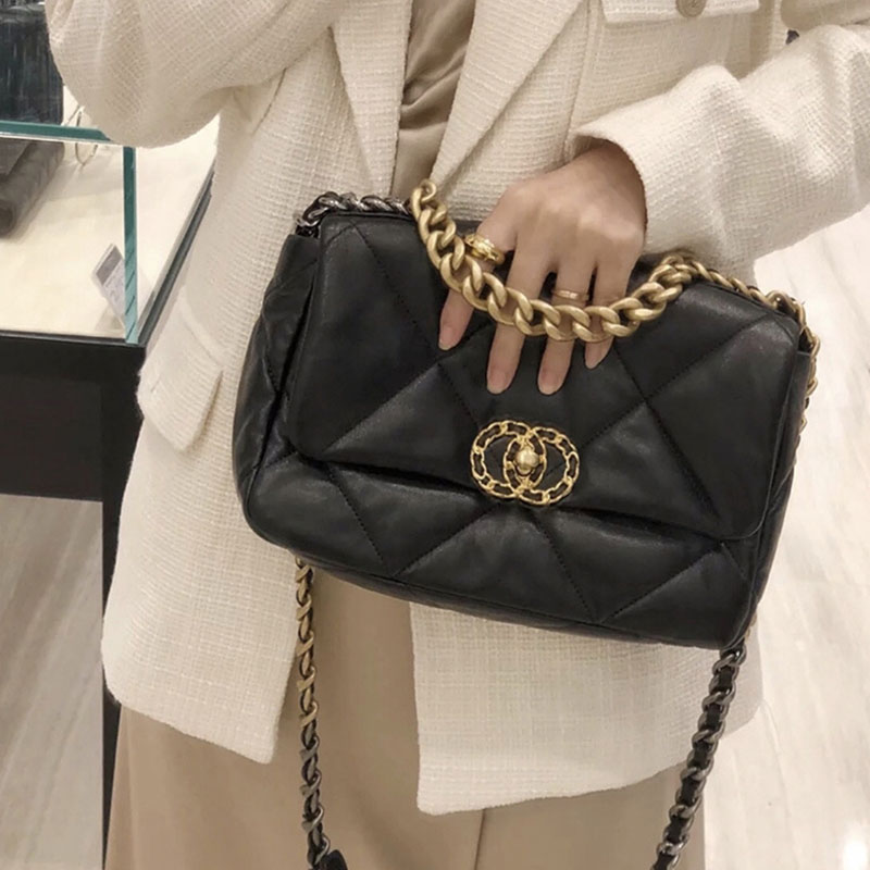 2023 New Xiaoxiangfeng Lingge Cloud Bag Chain Bag Real Leather Cover Bag High Capacity Women's Bag Single Shoulder Oblique Straddle Bag