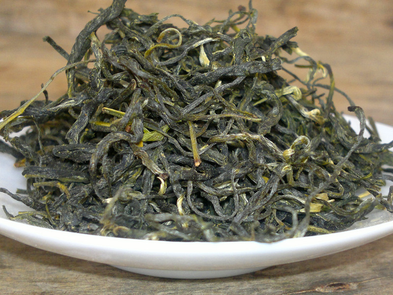 Guangdong Dayeqing Green and Yellow Tea Special Farmer Yellow Tea Maojian Guangdong Special Tea Zhaoqing Fengkai Tea 2019 New Tea
