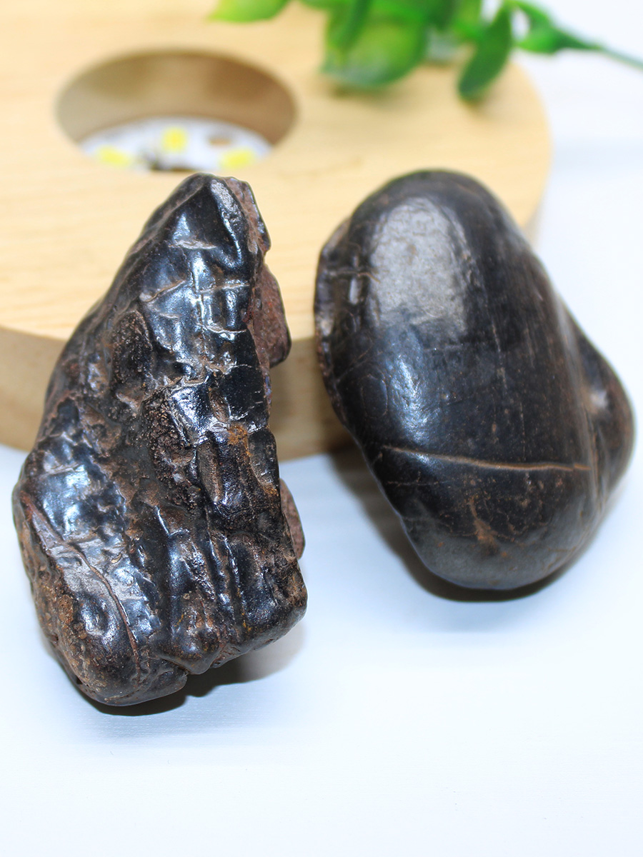 Yi Jingyuan 天然鉄鉱石原石隕石結晶石装飾標本石子供の宝石ヘマタイト金属