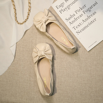 Small fragrance single shoes womens summer 2021 new light mouth solid color wild round head soft leather beige bow Doudou shoes
