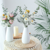 Dining table decoration flower dried flower desktop decoration eucalyptus leaf Yunnan rose diy Real dried flower natural southern habitat in the wild