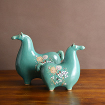 Nordic style creative ceramic horse ornaments Home crafts American moral decoration opening and entering the house gifts