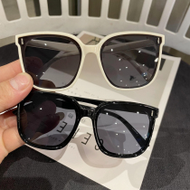 Childrens glasses boy fashion girls sunscreen sunglasses personality big boxes baby anti-UV sunglasses photo wave