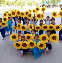 Stage props simulation sunflower sun flower Sports games with hand flowers Plastic flowers Dance props silk flowers