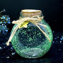 Luminous stars Lucky Stars Thousands of paper cranes Glass bottles Creative bottles with strings of stars Origami star bottles