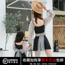  Mother and daughter swimsuit parent-child new childrens childrens cute princess ins lace long-sleeved bikini three-piece hot spring